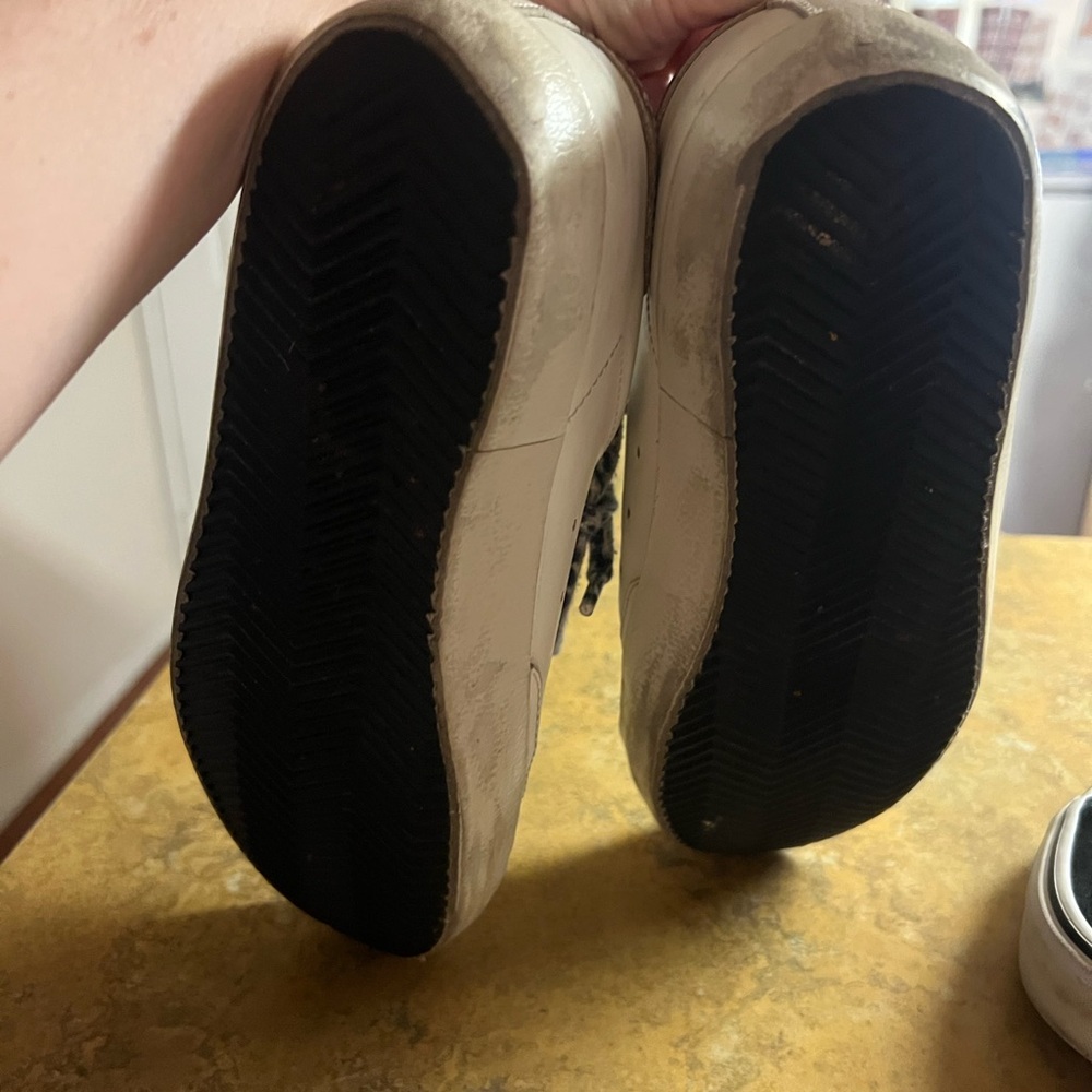 Golden Goose White and Pink Sneakers - Authentic - Picture 5 of 5
